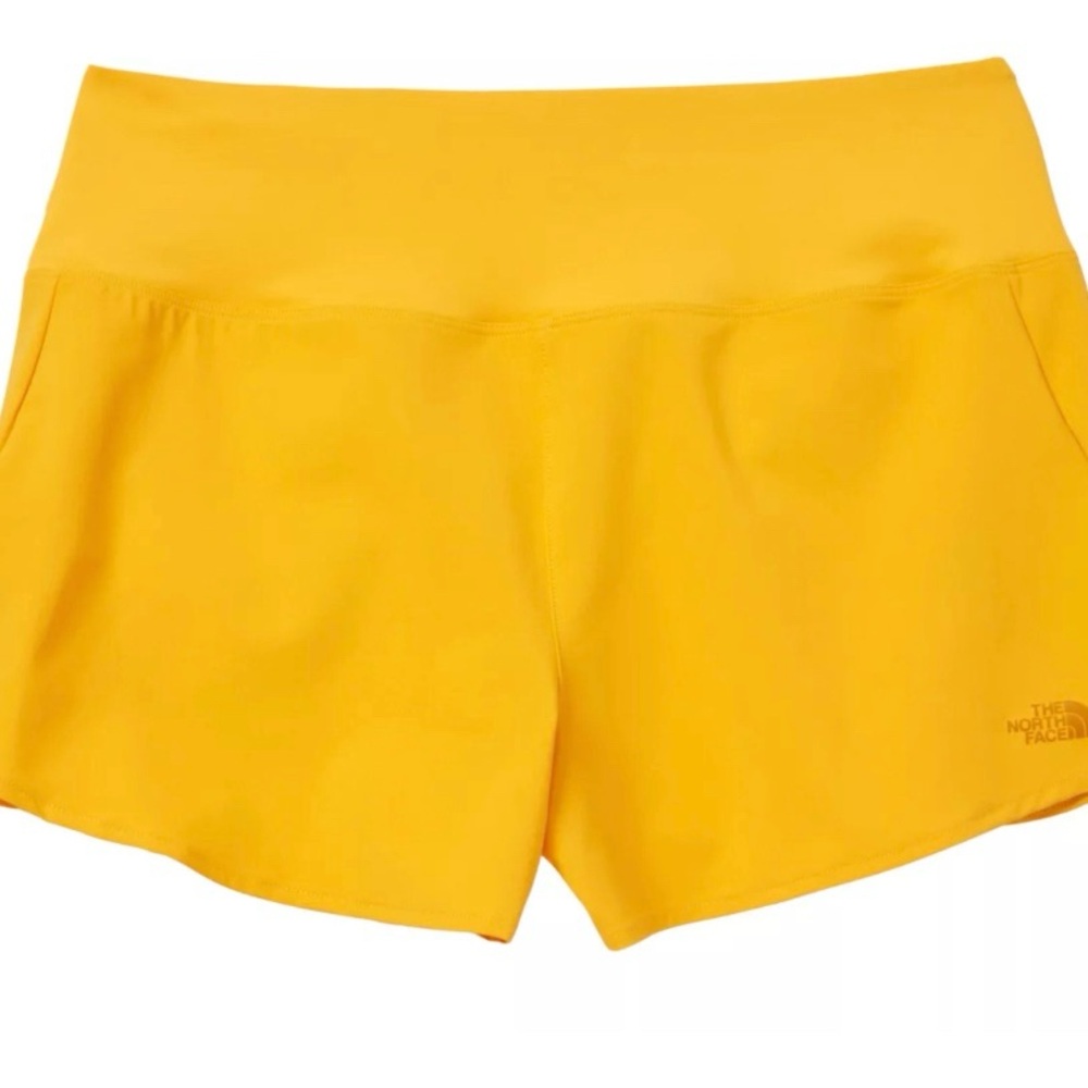 NWOT The North Face Arque Shorts Summit Gold Standard Fit 3” Women’s size Med